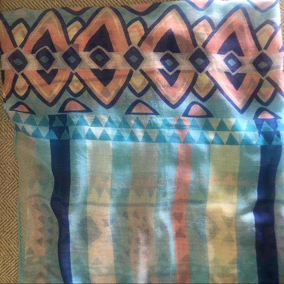 Infinity scarf - Picture 2 of 2